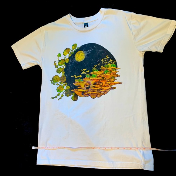 SOLD —- Medium mushroom art graphic shirt from - Picture 3 of 4